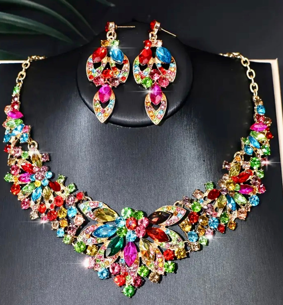 Fashionista, multi color four piece jewelry set